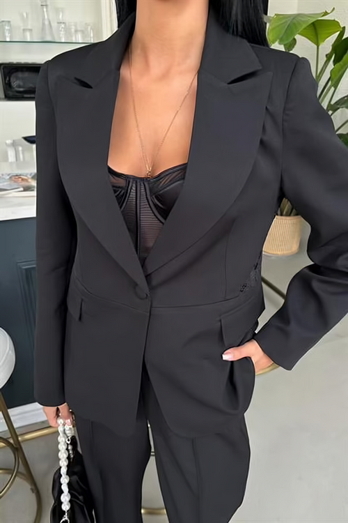 Power Suit Lusso Black