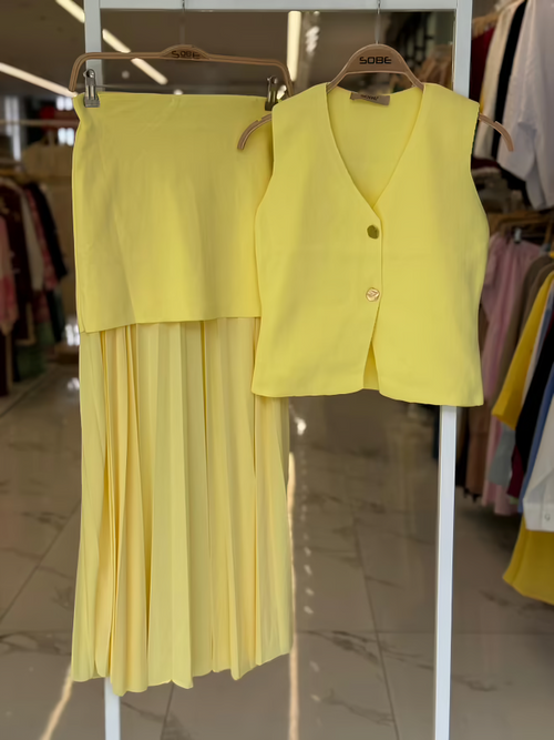 Elegant Slim Fit Set Amber